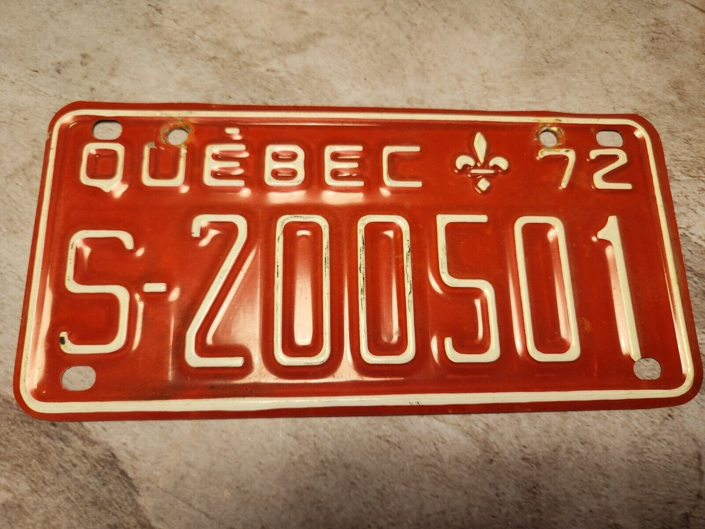 1972 quebec licence plate 1972 quebec snowmobile licence plate vintagVintage 1972 Quebec licence plate, perfect for collectors of automobilia and transportation memorabilia. This snowmobile plate was manufactured in Canada and is a grChas Vintage Shop1972 quebec licence plate 1972 quebec snowmobile licence plate vintage quebec