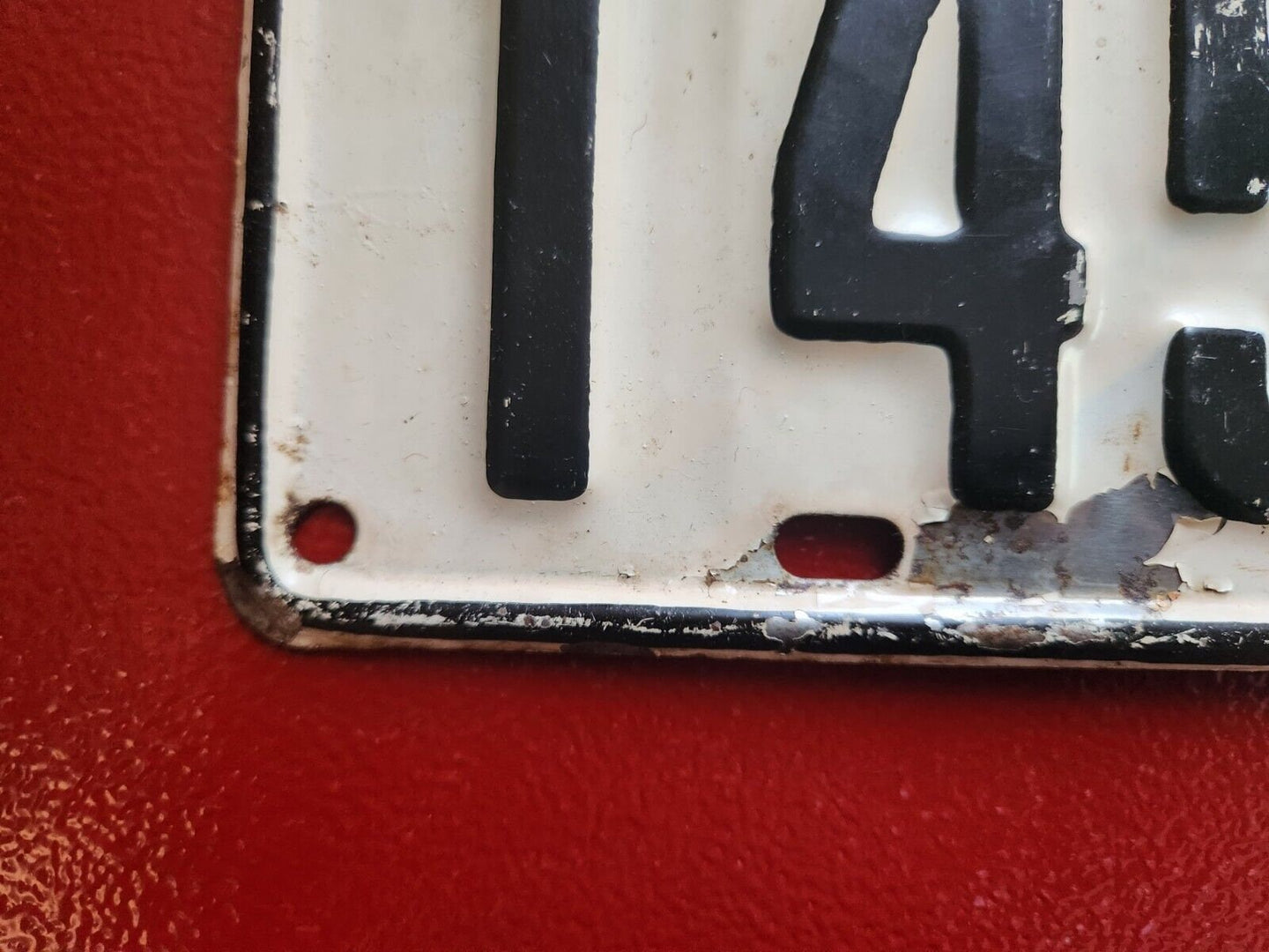 Quebec 1942 licence plate - vintage quebec car licence plateVintage Quebec car licence plate from 1942. This authentic license plate from Quebec is a perfect addition to your collection of automobilia and transportation memorChas Vintage ShopQuebec 1942 licence plate - vintage quebec car licence plate