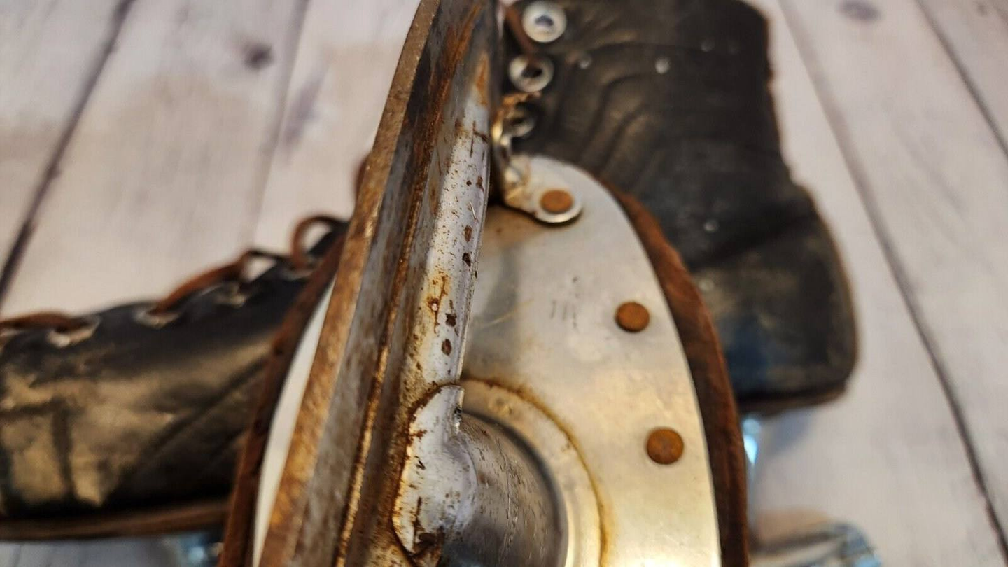 Antique black ccm hockey skates size 11 leather 1930s two tone vtg Rare Vintage CCM Hockey Skates Size 11 two tone Leather from the 1930s These classic skates are a piece of hockey history. Made by CCM in Canada, the brown leather Chas Vintage ShopAntique black ccm hockey skates size 11 leather 1930s