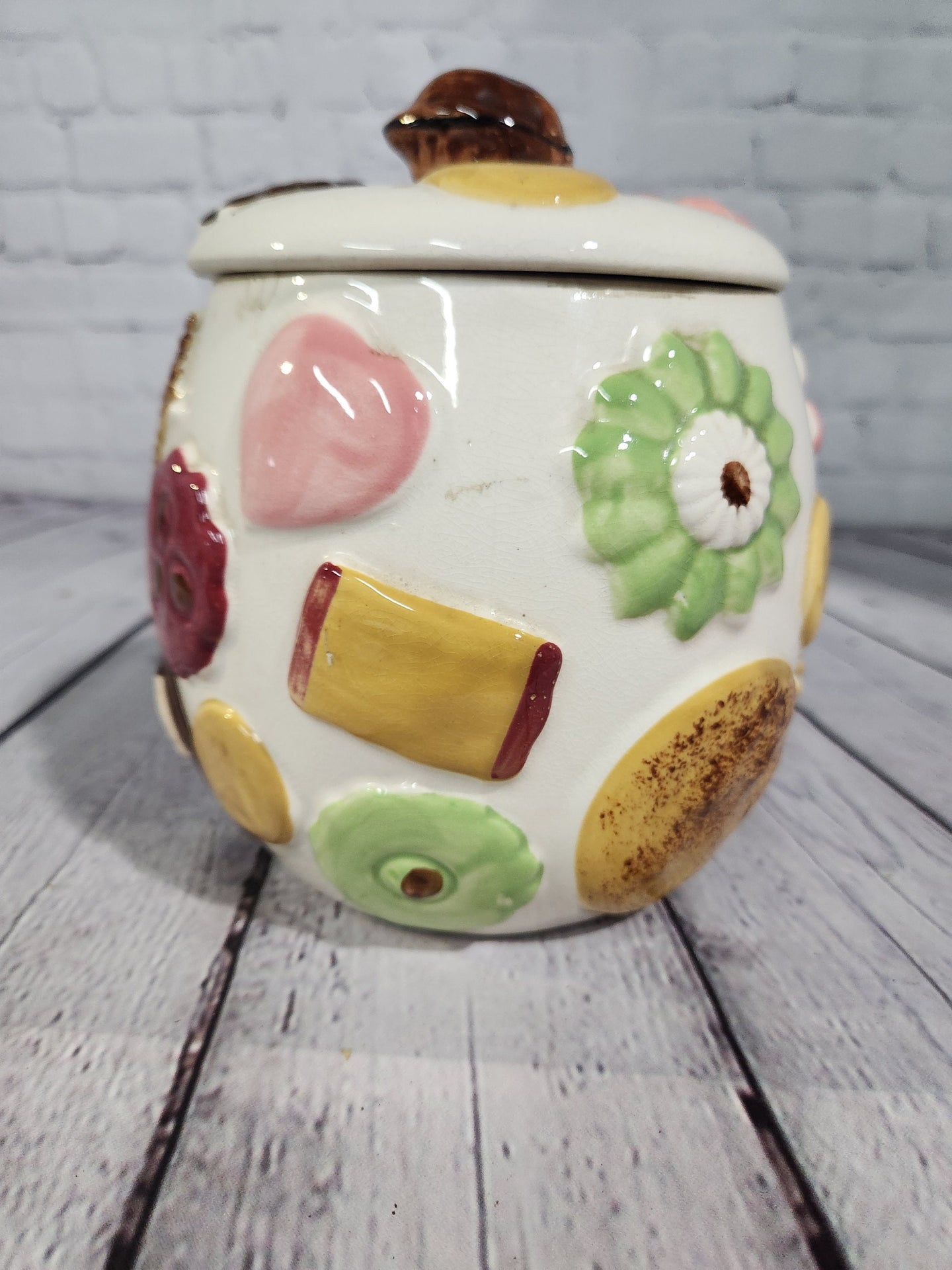 1950's Cookies All Over Cookie Jar by Napco Vintage cookie jar MCM cooA Napco Ceramic Japan vintage cookie jar The jar measures 6" high with a 5" openingTogether with the lid it is approx 8" tall.The cover has a walnut knob with 4 cookChas Vintage ShopNapco Vintage cookie jar MCM cookie jar