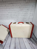 Vintage off white with red end trim set of 2 hard shell cheney suitecaGreat 2 pieces set of Cheney suitecase with KEYS !hard shell suitcases (2) with a vinyl coating. Off-white body with red end trimsand handles
Please look carfully thChas Vintage Shop2 hard shell cheney suitecase mid century suitecase made