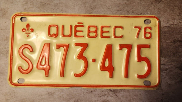 1976 Quebec licence plate  Vintage 1976 Quebec snowmobile licence platVintage 1976 Quebec licence plate, perfect for collectors of automobilia and transportation memorabilia. 
 
This snowmobile plate was manufactured in Canada and is aChas Vintage Shop1976 Quebec licence plate Vintage 1976 Quebec snowmobile licence plate