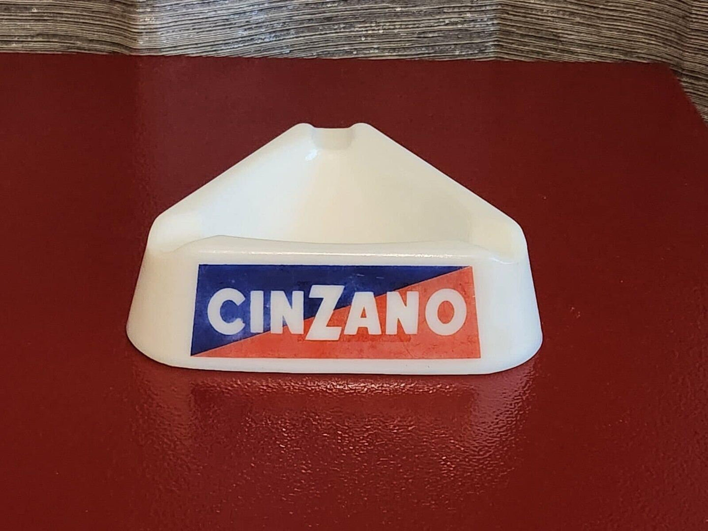 Vintage cinzano milk glass ashtray by  vetreria lusvardi di milano froThis vintage ashtray by Vetreria Lusvardi di Milano is a stunning piece of Italian craftsmanship from the 1960s. Made of milk glass and featuring the iconic Cinzano Chas Vintage ShopVintage cinzano milk glass ashtray