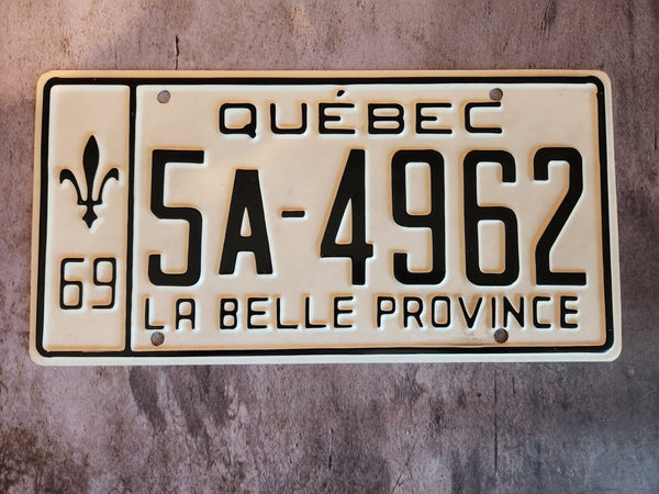 1969 quebec car licence plate - cinema prop plate not real licence plaThis 1969 Quebec car licence plate is perfect for any cinema prop or licence plate collection Please note that this is not a real licence plate , it is a movie prop Chas Vintage Shop1969 quebec car licence plate - cinema prop plate