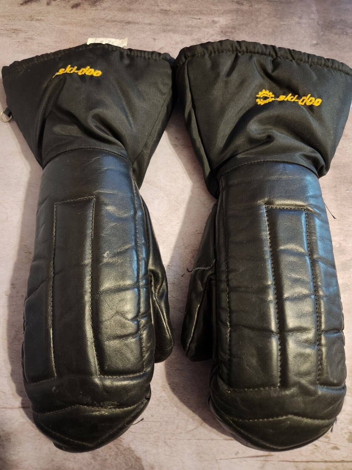 Vintage bombardier skidoo leather mittens 1970’s insulated  smallThese Vintage Skidoo leather Mittens from the 1970’s are great survivor collectable ski doo clothing / accessoriesStay warm on your next snowy adventure on your vinaChas Vintage ShopVintage bombardier skidoo leather mittens 1970’