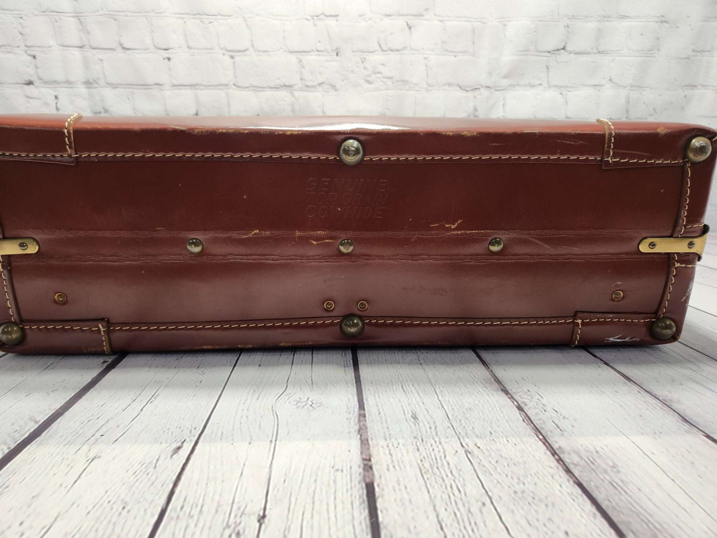 Vintage brown leather suitecase medium size vintage suitcase  mid centVintage brown leather suitecase Medium size vintage suitcase Mid Centurysuitecase with protective canvas. Canada top grain cowhide vintage suitcaseThis vintage, heavChas Vintage ShopVintage brown leather suitecase medium size vintage suitcase mid century suitecase