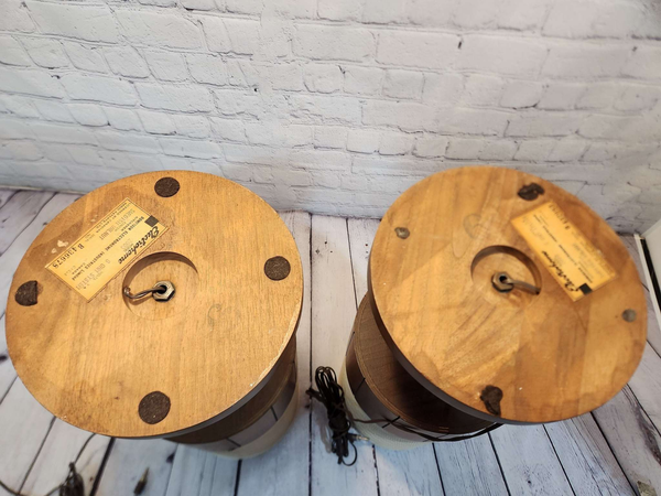 Vintage cylinder electrohome speakers - model 2000 b - swedish walnut Stunning 1960's creme de la creme retro speakers. Pretty cool looking retrospeakersThese are Electrohome, model 2000 B, made in Kitchener Ontario Canada. (Original
tChas Vintage Shop- swedish walnut mid century modern electrohome speakers cylinder shape speakers