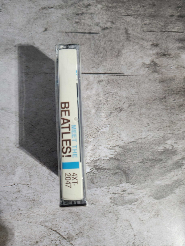 New and sealed the beatles - meet the beatles  tape cassette brand newRare Treat for Beatles Lover and collector !The Beatles 20 greatest hits new and sealed cassette !
Beatles early album released in 1963 !Track list
A1 I Want To HoldChas Vintage Shopbeatles tape cassette brand