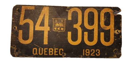 WOW 1923 Quebec antique  licence plate . Plaque immatriculation  du QuThis antique 1923 Quebec licence plate is a rare and valuable find for collectors of Canadian automobilia.1923 is showcasing Quebec coat of arms , the only year. VisChas Vintage ShopWOW 1923 Quebec antique licence plate