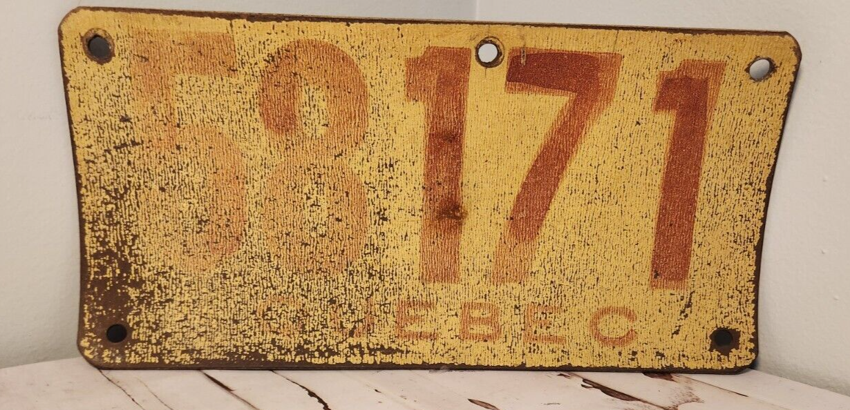 WOW 1919 Quebec antique  licence plate . Plaque immatriculation  du QuThis antique 1919 Quebec licence plate is a rare and valuable find for collectors of Canadian automobilia. This unique piece of transportation history is a unique adChas Vintage ShopWOW 1919 Quebec antique licence plate